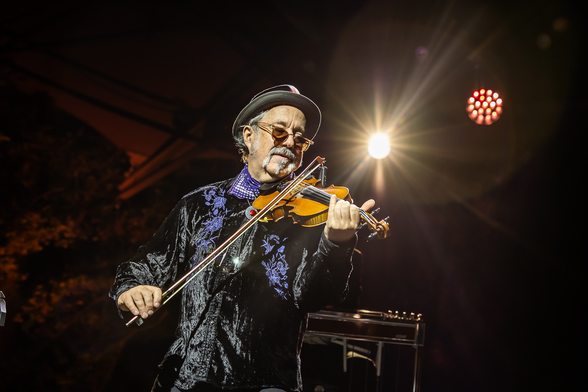 The Waterboys ft. Steve Earle Fisherman`s Blues Revue @ OLT Rivierenhof, picture 18, photographed by Marc Verdonck - FrontView Magazine