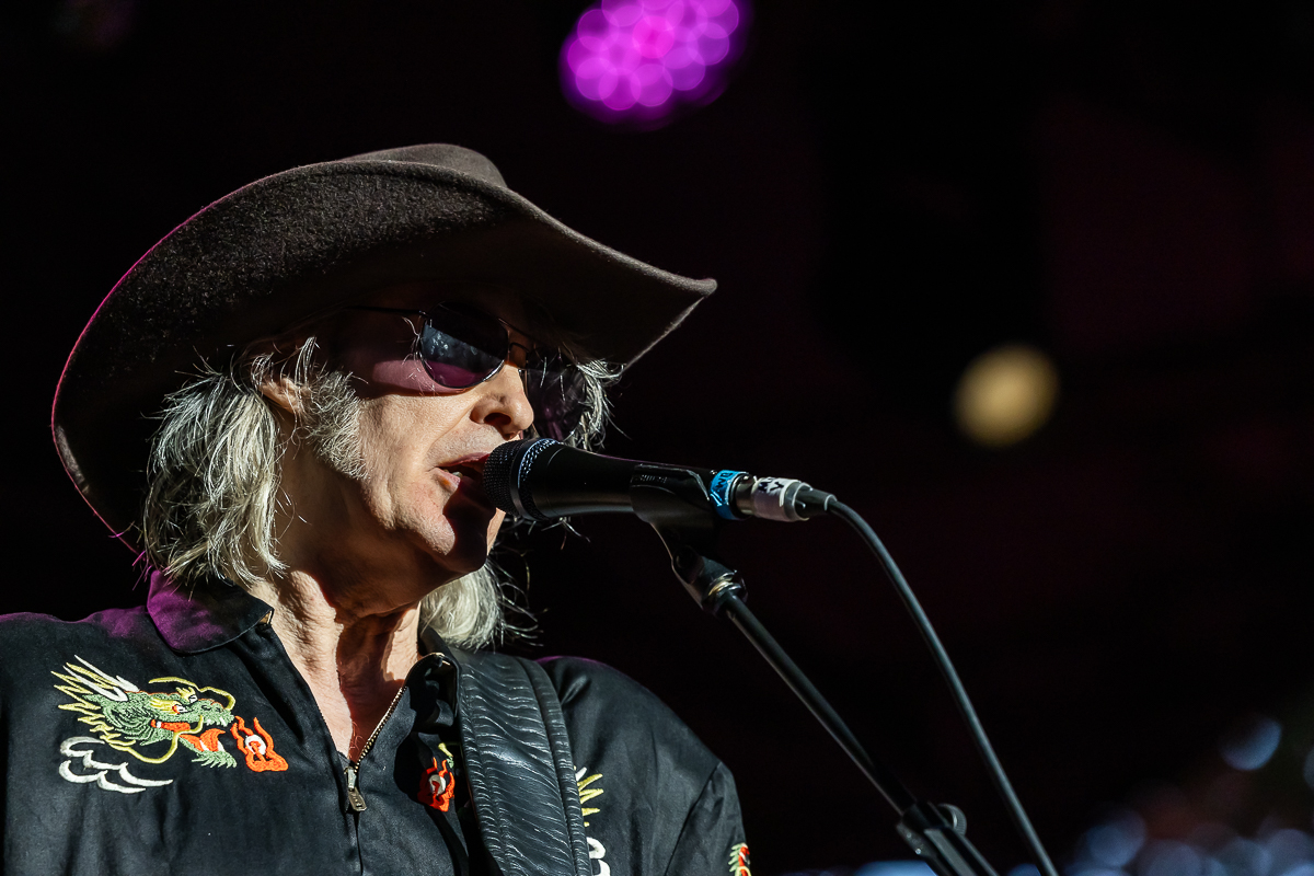 The Waterboys ft. Steve Earle Fisherman`s Blues Revue @ OLT Rivierenhof, picture 10, photographed by Marc Verdonck - FrontView Magazine