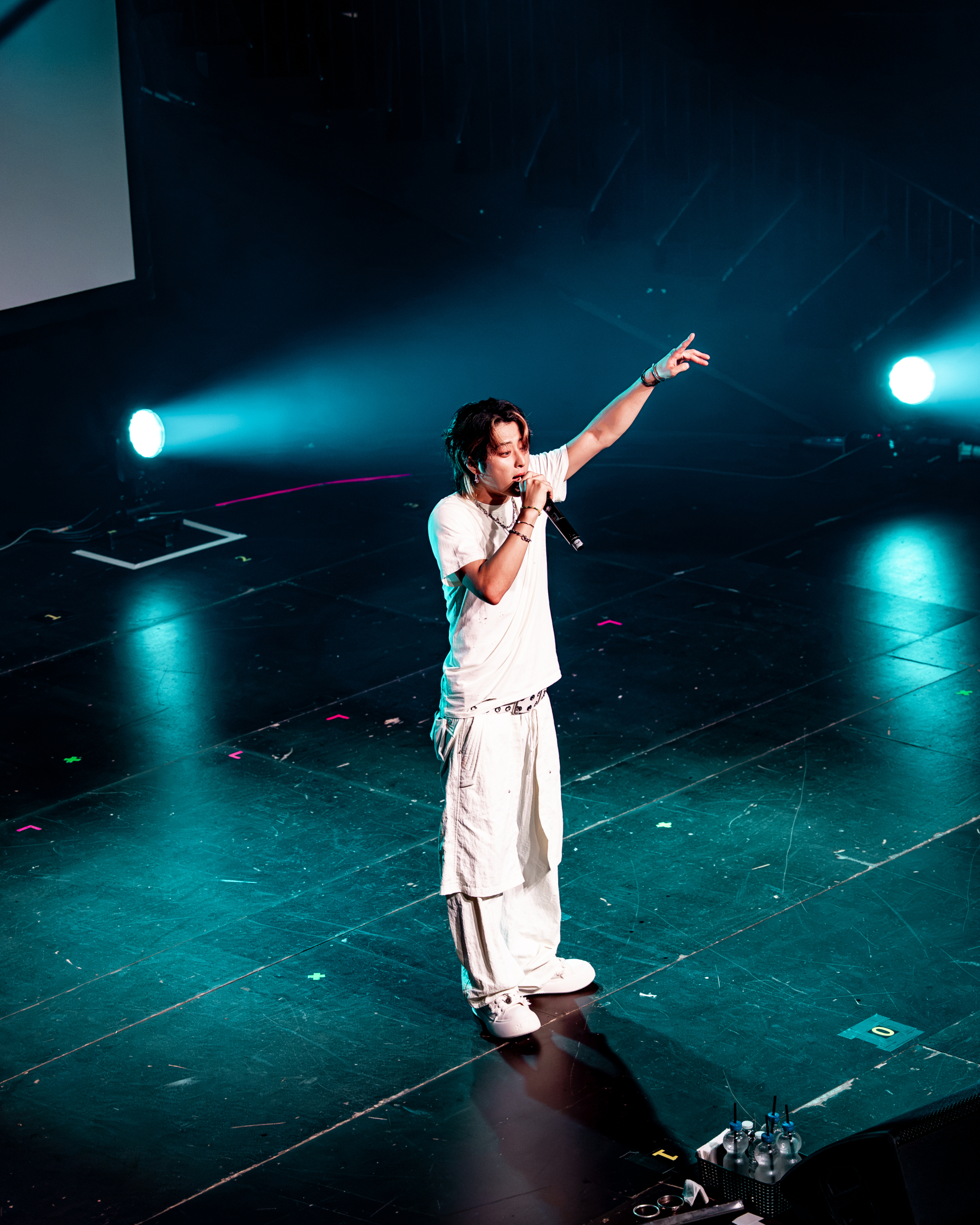 KARD @ La Madeleine, picture 16, photographed by Kaat Steukers - FrontView Magazine
