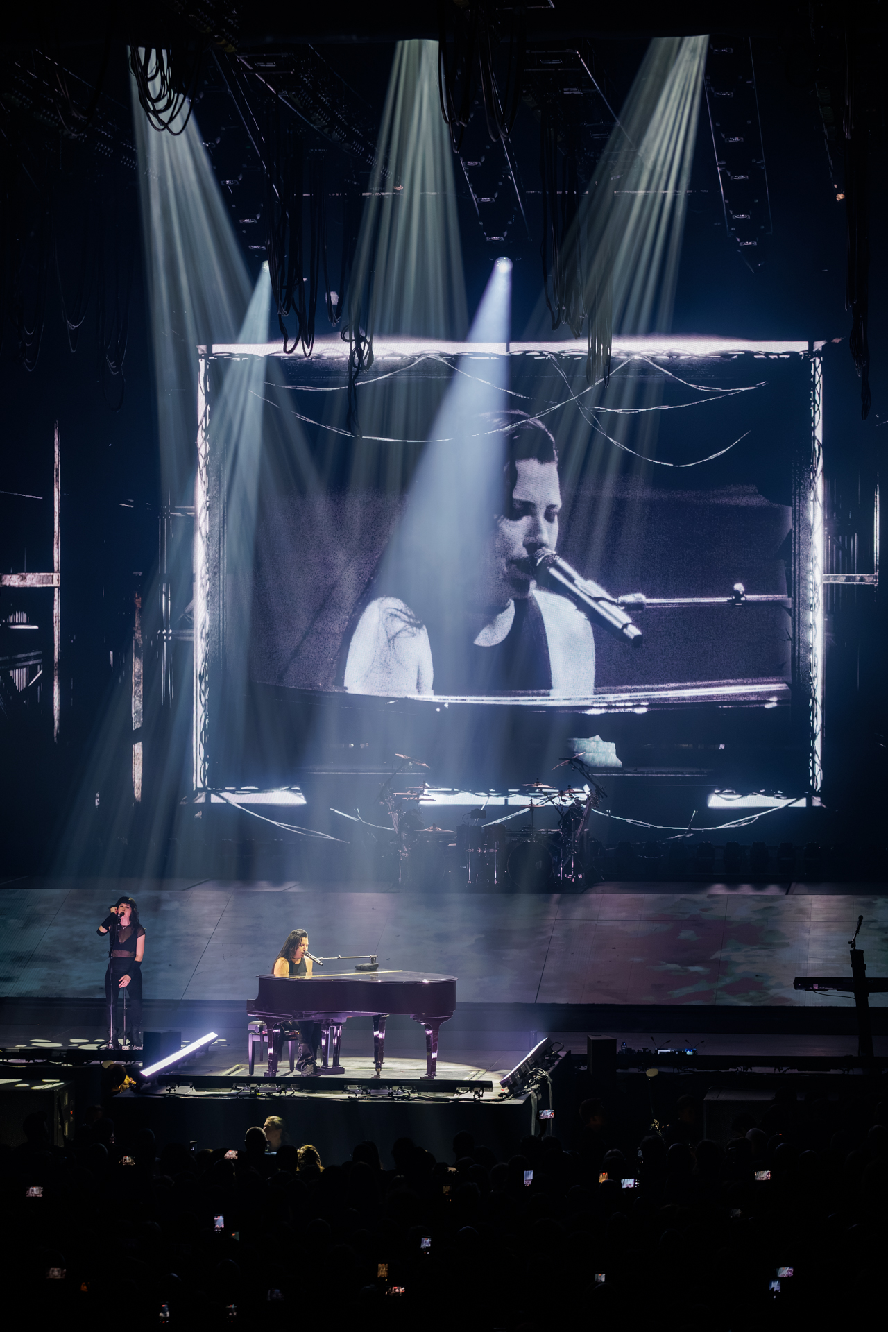 Evanescence @ Vorst Nationaal, picture 27, photographed by Wim Sunnaert - FrontView Magazine