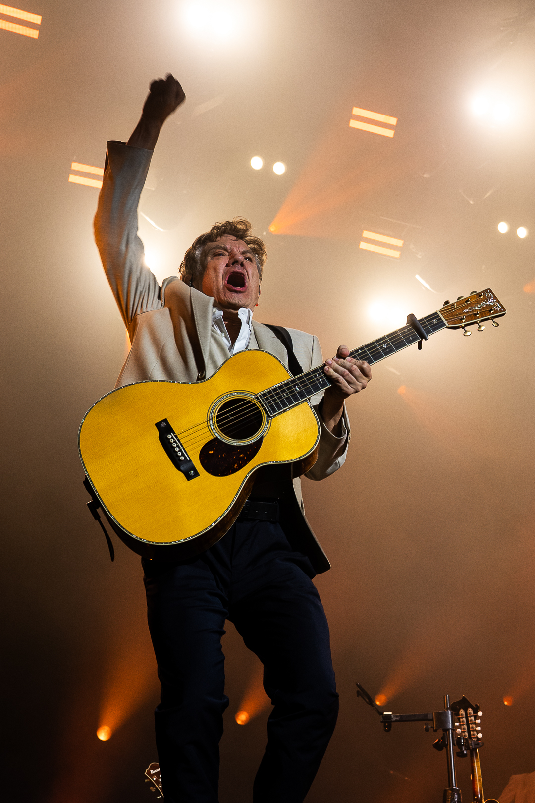 Bart Peeters @ Curiosity Festival, picture 6, photographed by Luca Depuydt - FrontView Magazine