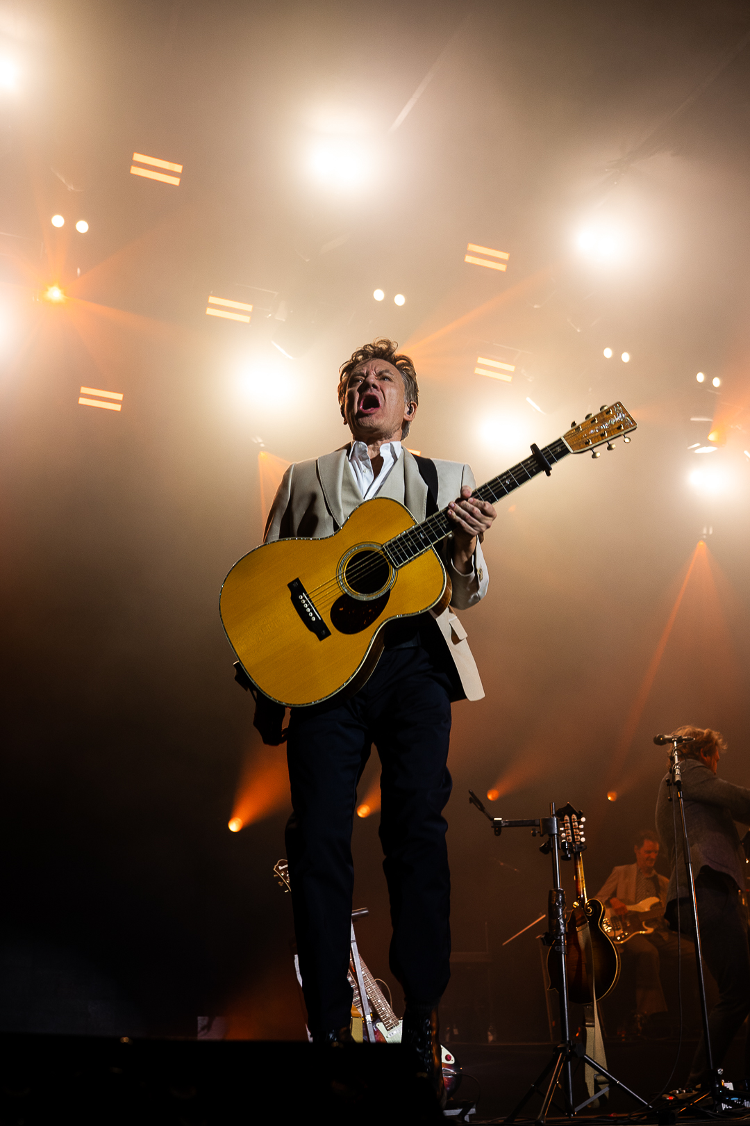 Bart Peeters @ Curiosity Festival, picture 2, photographed by Luca Depuydt - FrontView Magazine