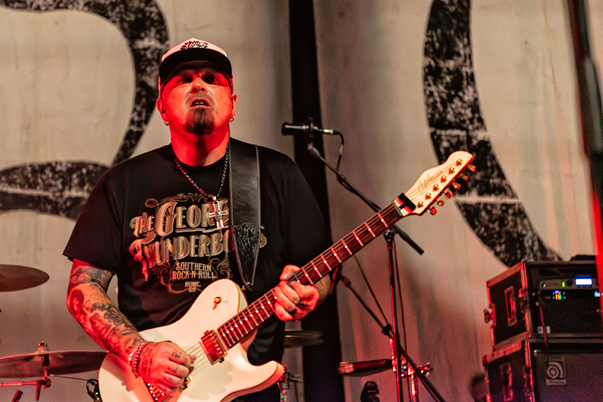 Black Stone Cherry @ Het Depot, picture 6, photographed by Johan Allaert - FrontView Magazine