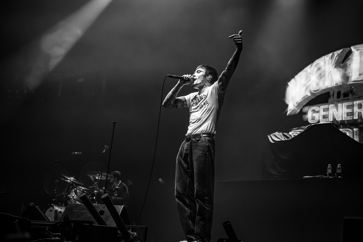 Neck Deep @ Vorst Nationaal, picture 9, photographed by Anoek Houben - FrontView Magazine