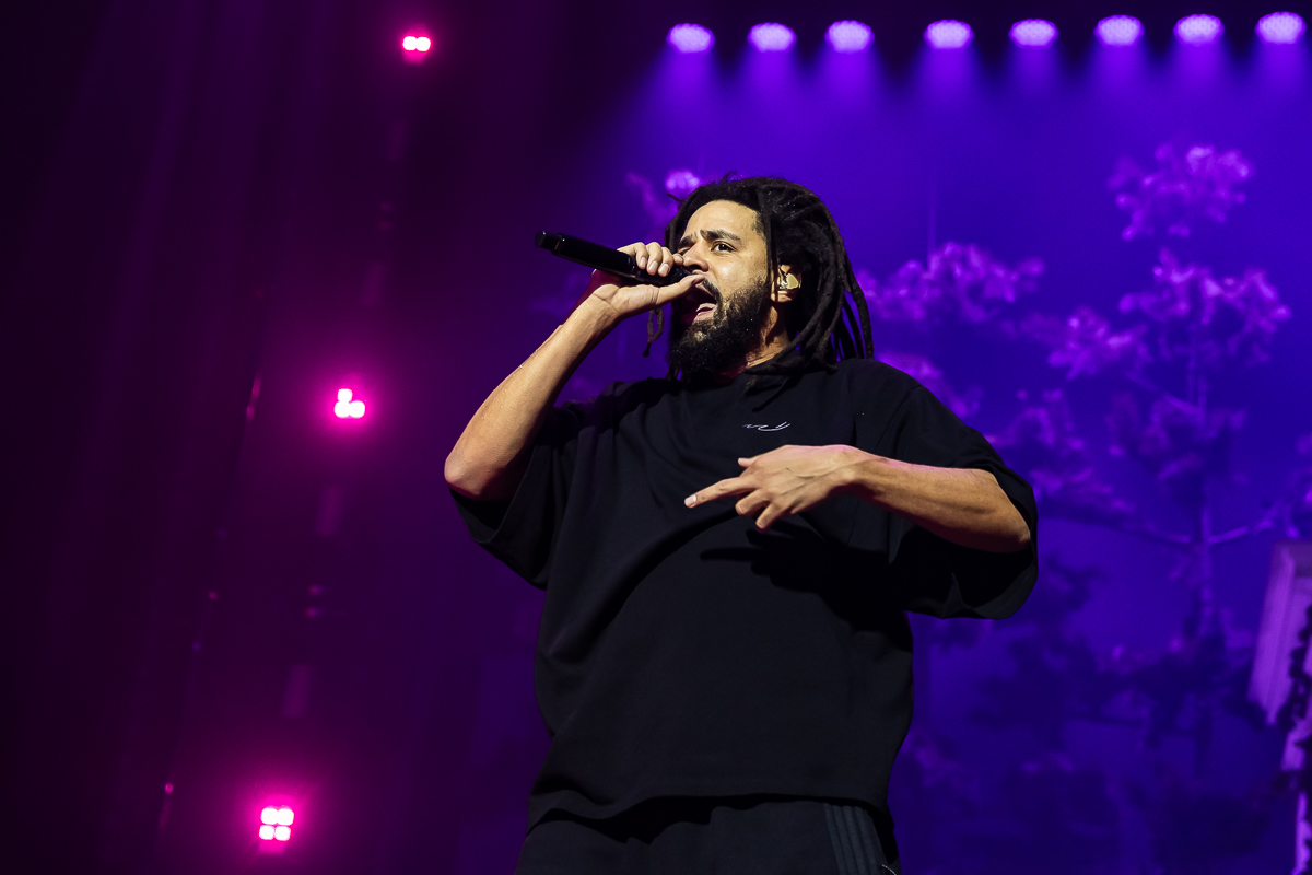J. Cole - The Fall-Off Tour @ Afas dome, picture 14, photographed by Marc Verdonck - FrontView Magazine