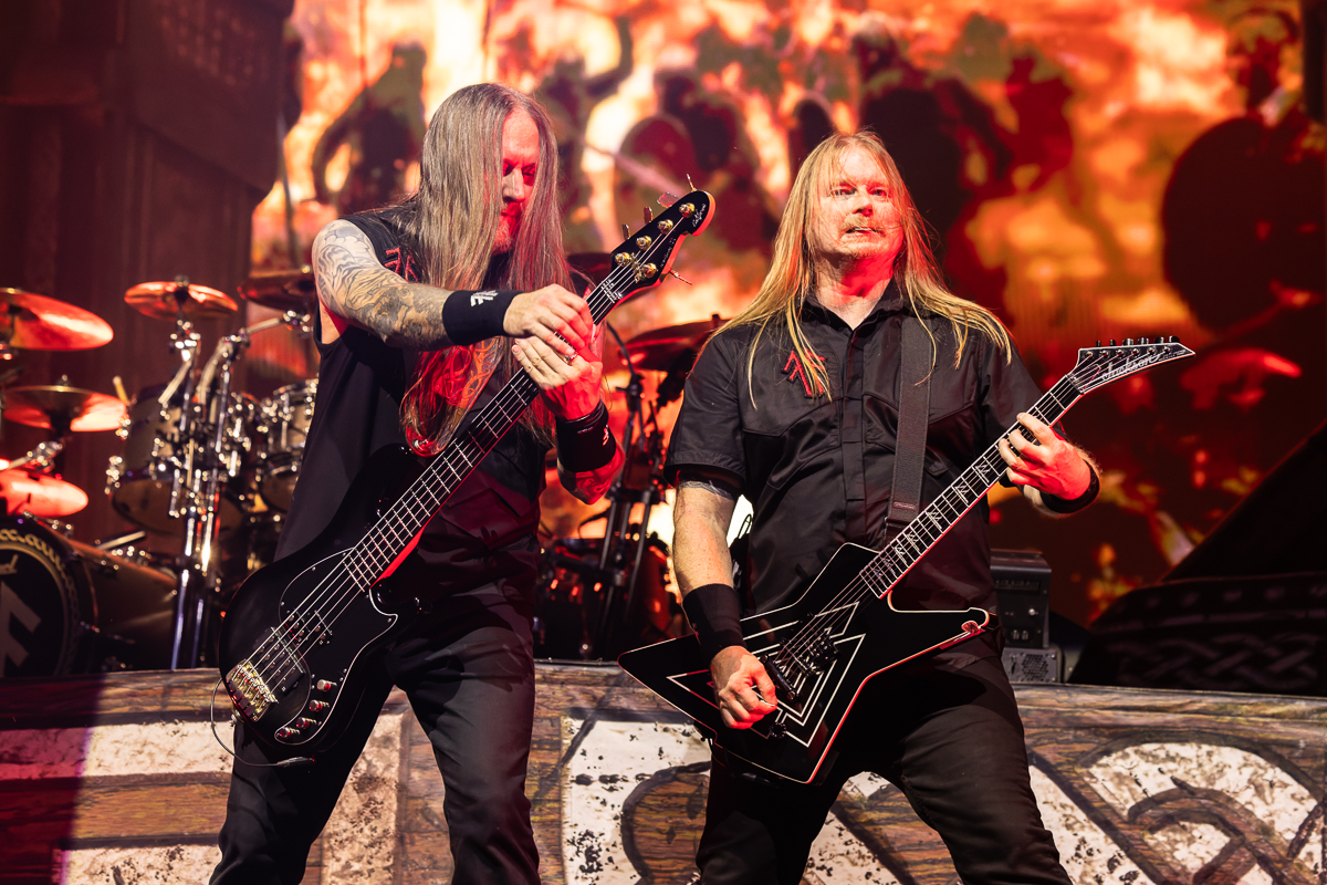 Amon Amarth @ Lotto Arena, picture 7, photographed by David Johnson - FrontView Magazine