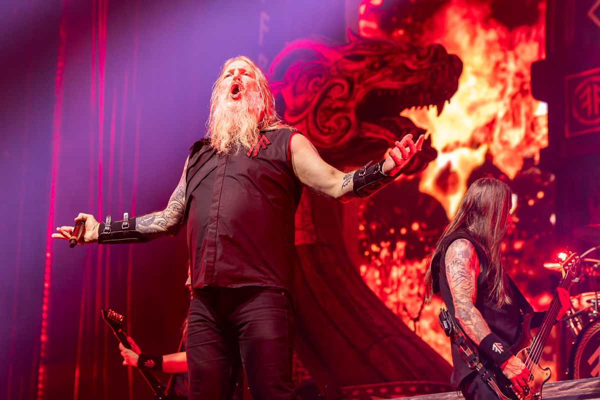 Amon Amarth @ Lotto Arena, picture 6, photographed by David Johnson - FrontView Magazine