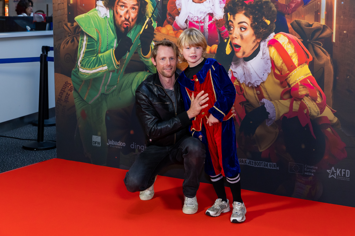 Première De Club van Sinterklaas: Paniek in het Pietendorp, picture 25, photographed by Goele Bormans - FrontView Magazine