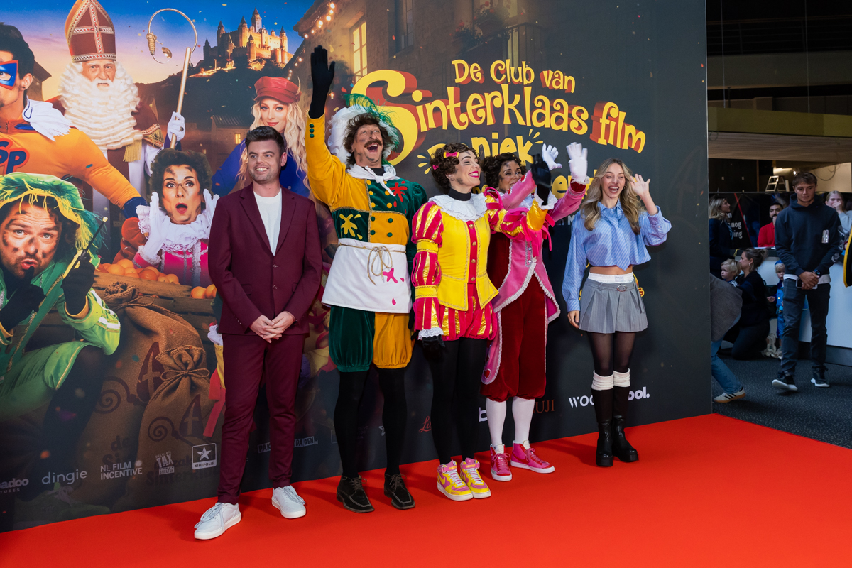 Première De Club van Sinterklaas: Paniek in het Pietendorp, picture 8, photographed by Goele Bormans - FrontView Magazine