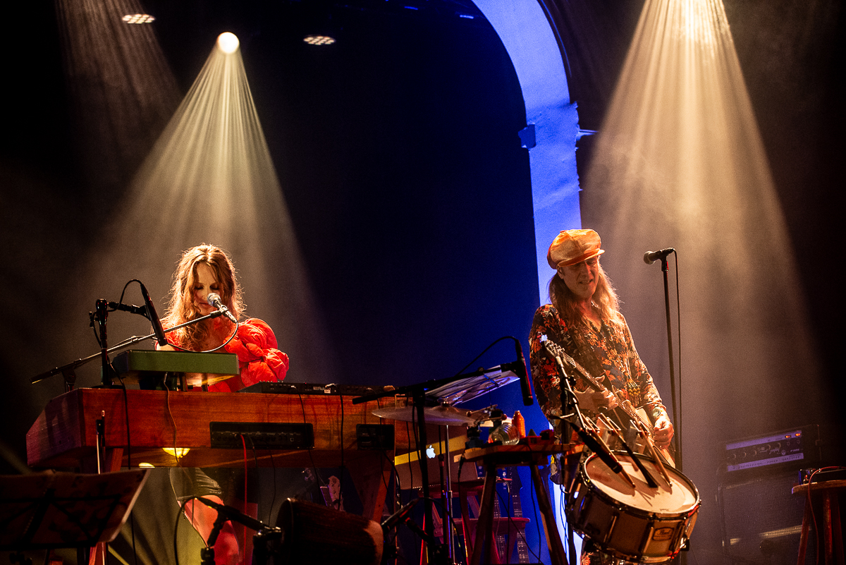 Stef Kamil Carlens & The Poem @Handelsbeurs Gent, foto 10, foto's door Raf Van Daele - FrontView Magazine