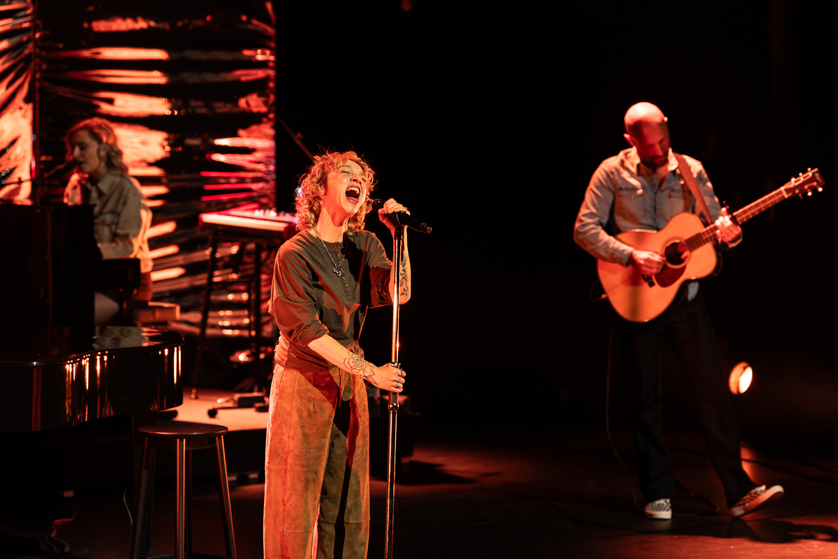 Krezip @ Stadsschouwburg Antwerpen, foto 11, foto's door David Johnson - FrontView Magazine