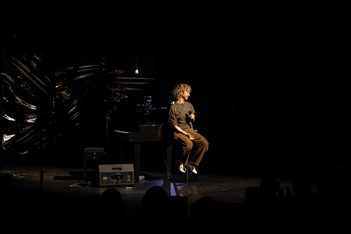 Krezip @ Stadsschouwburg Antwerpen, foto 6, foto's door David Johnson - FrontView Magazine
