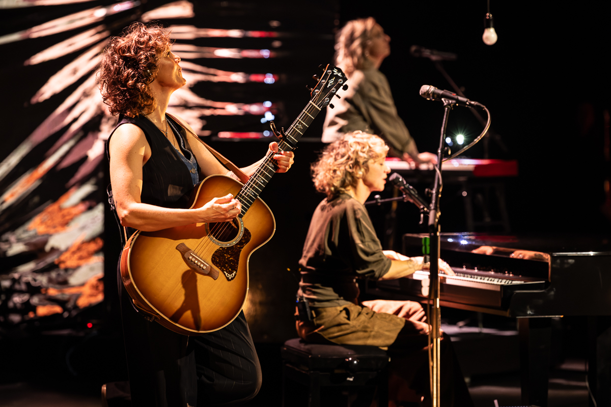 Krezip @ Stadsschouwburg Antwerpen, foto 7, foto's door David Johnson - FrontView Magazine