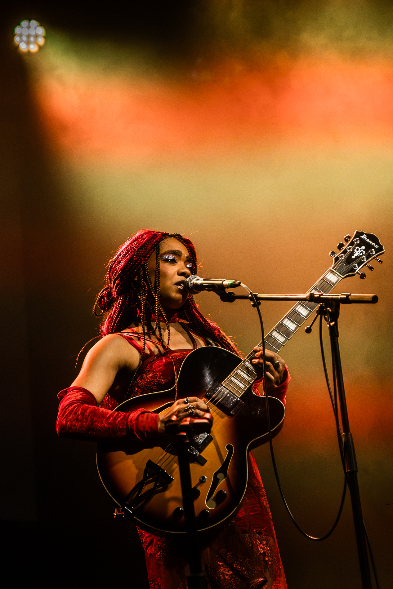 Amaea Rae (halve finale Humo's Rock Rally) @ Het Depot, picture 9, photographed by Jürgen Bruynooghe - FrontView Magazine