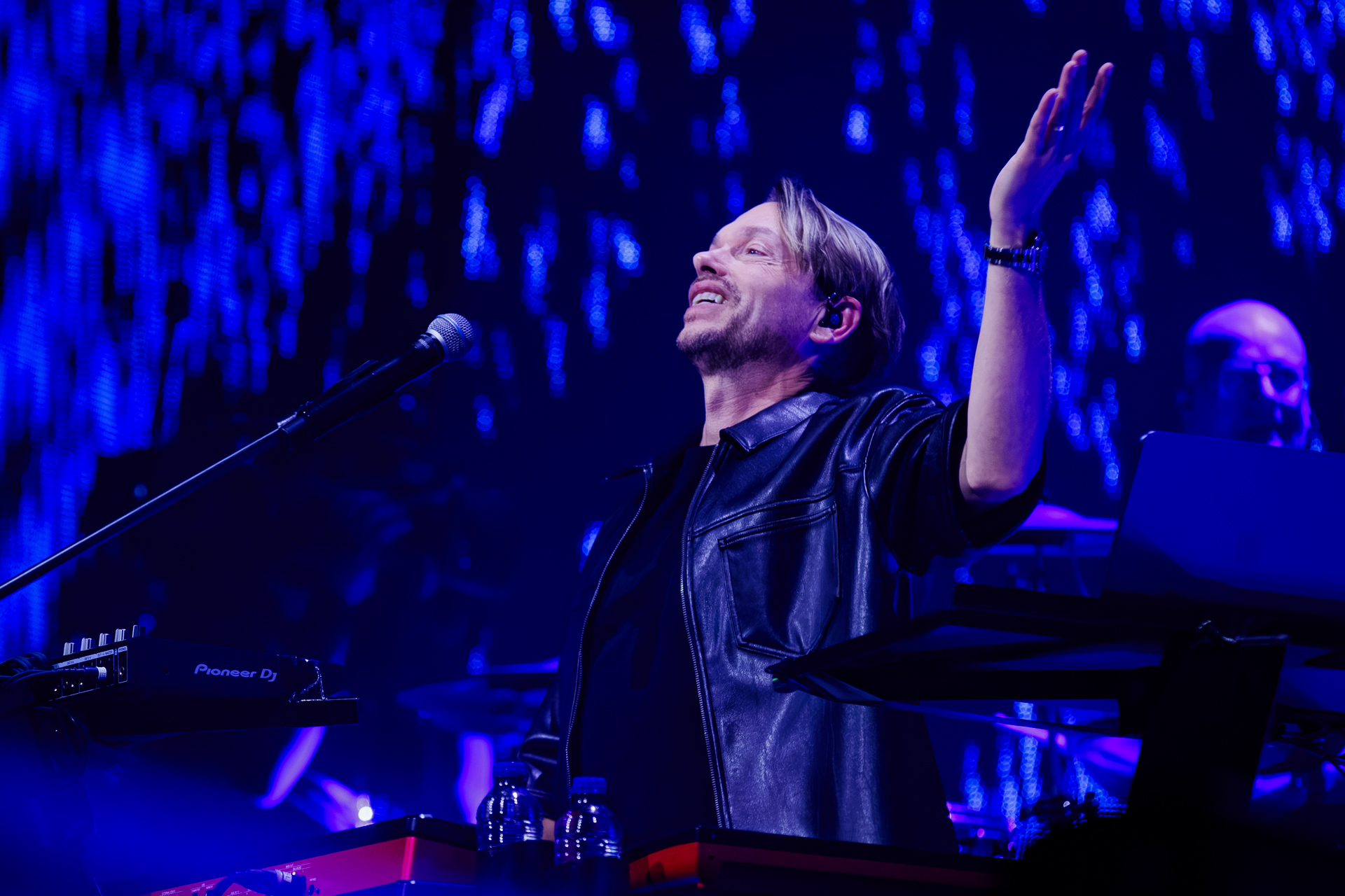Milk Inc. - Forever @ Afas Dome, picture 2, photographed by Wim Sunnaert - FrontView Magazine