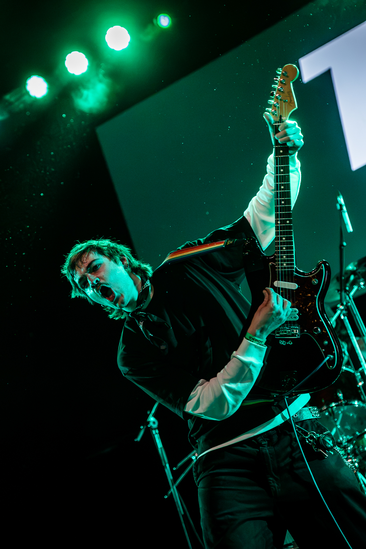 Brakwater (halve finale Humo's Rock Rally) @ Het Depot, picture 24, photographed by Jürgen Bruynooghe - FrontView Magazine