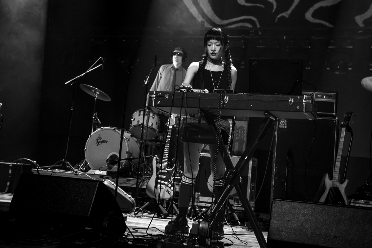 SILVERWINGKILLER @ De Roma, picture 2, photographed by Anoek Houben - FrontView Magazine