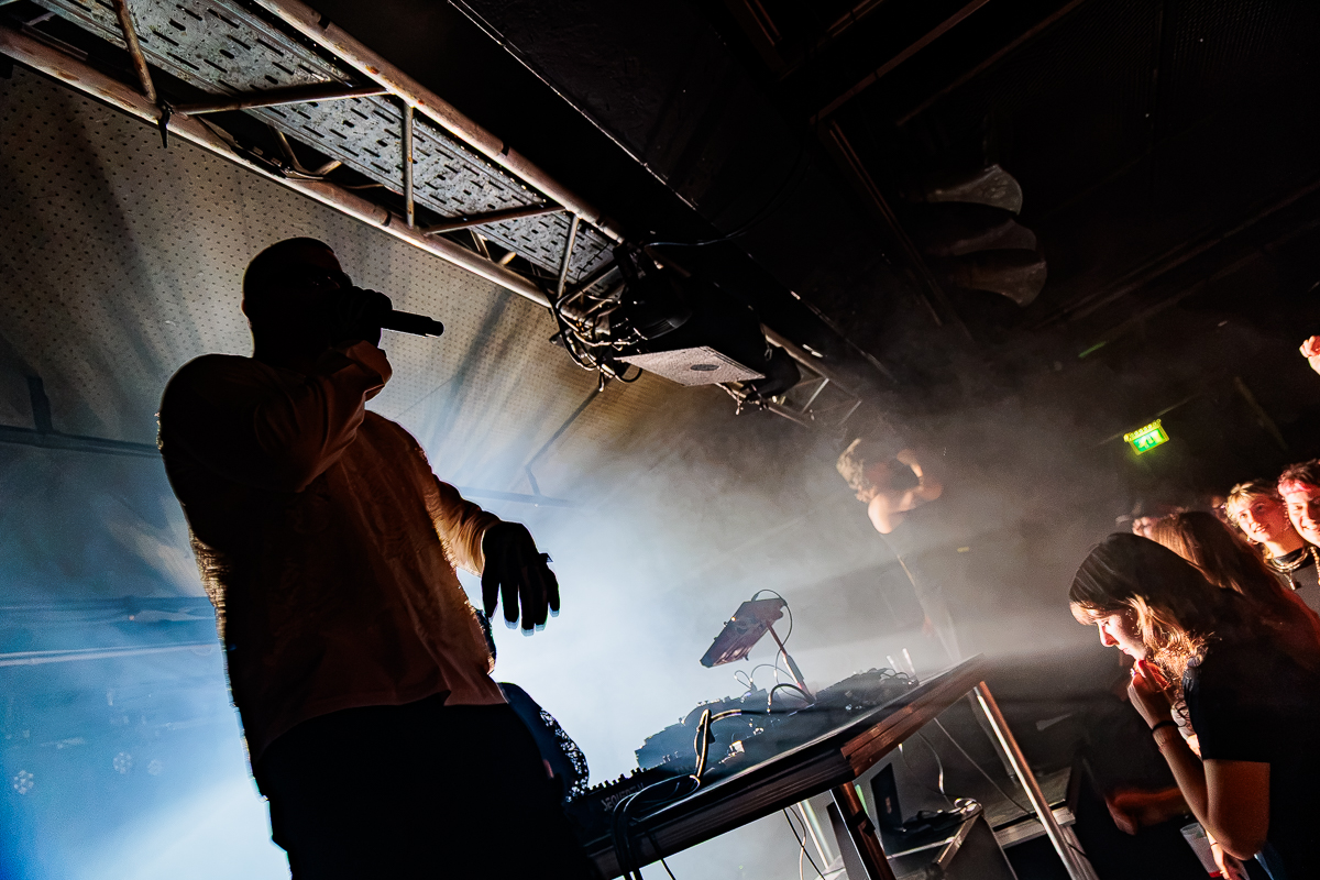 Ijsland @ Trix Club, picture 8, photographed by Peter Smet - FrontView Magazine