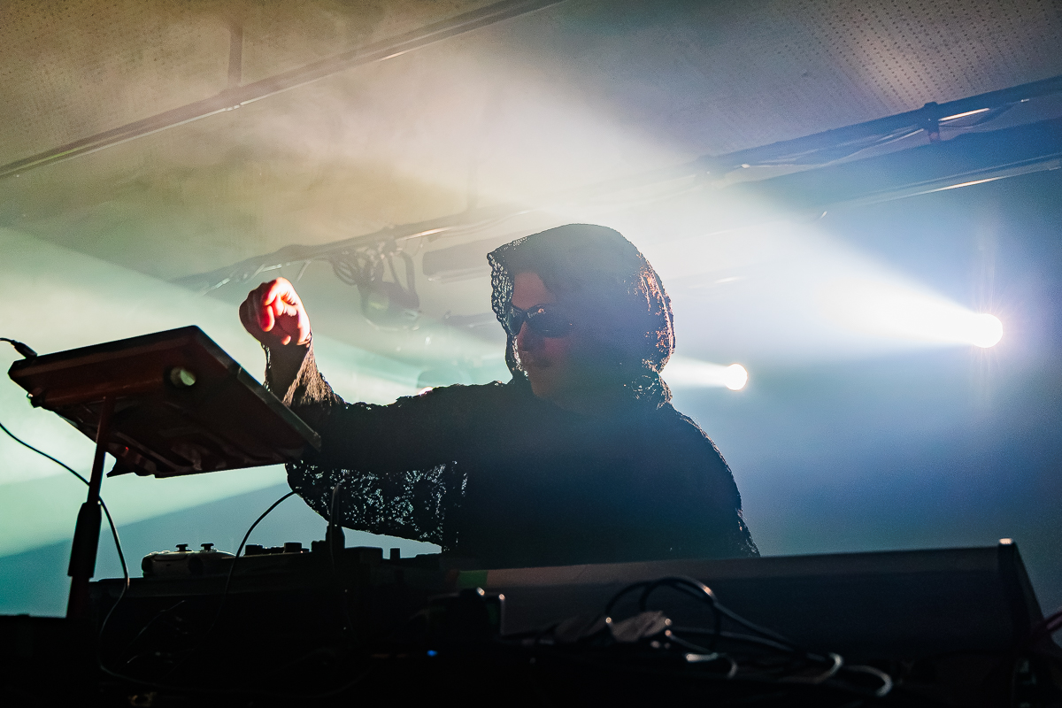 Ijsland @ Trix Club, picture 14, photographed by Peter Smet - FrontView Magazine