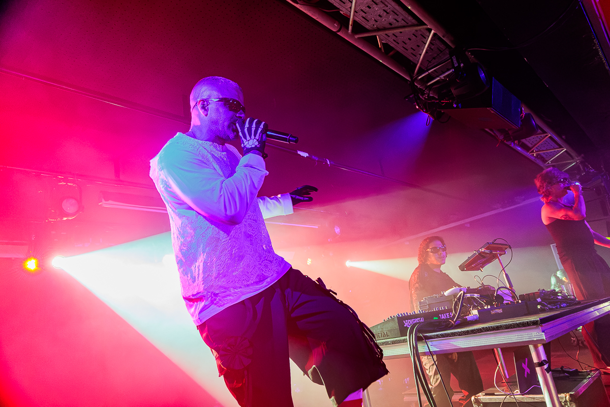Ijsland @ Trix Club, picture 9, photographed by Peter Smet - FrontView Magazine